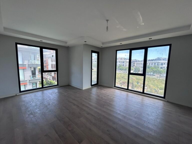 Duplex apartment